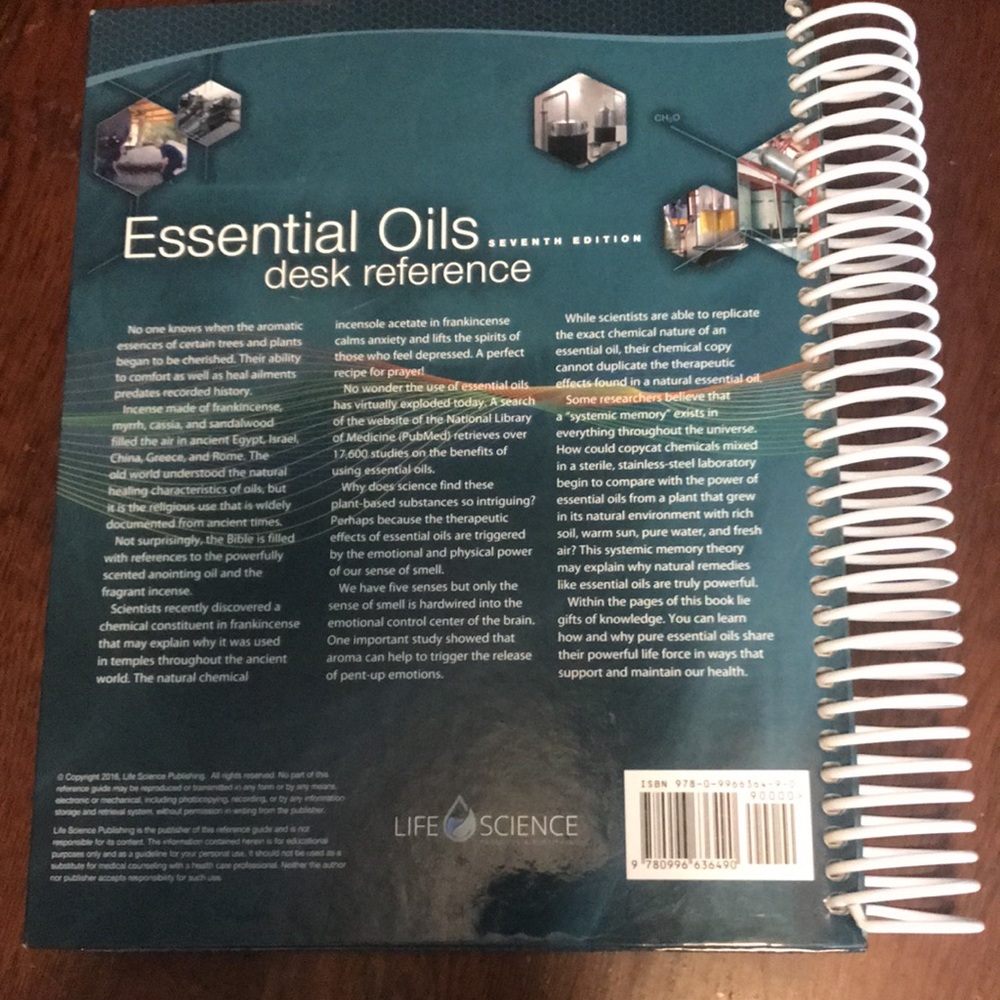 Life Science Essential Oils Desk Reference -Seventh Edition - Picture 2 of 3